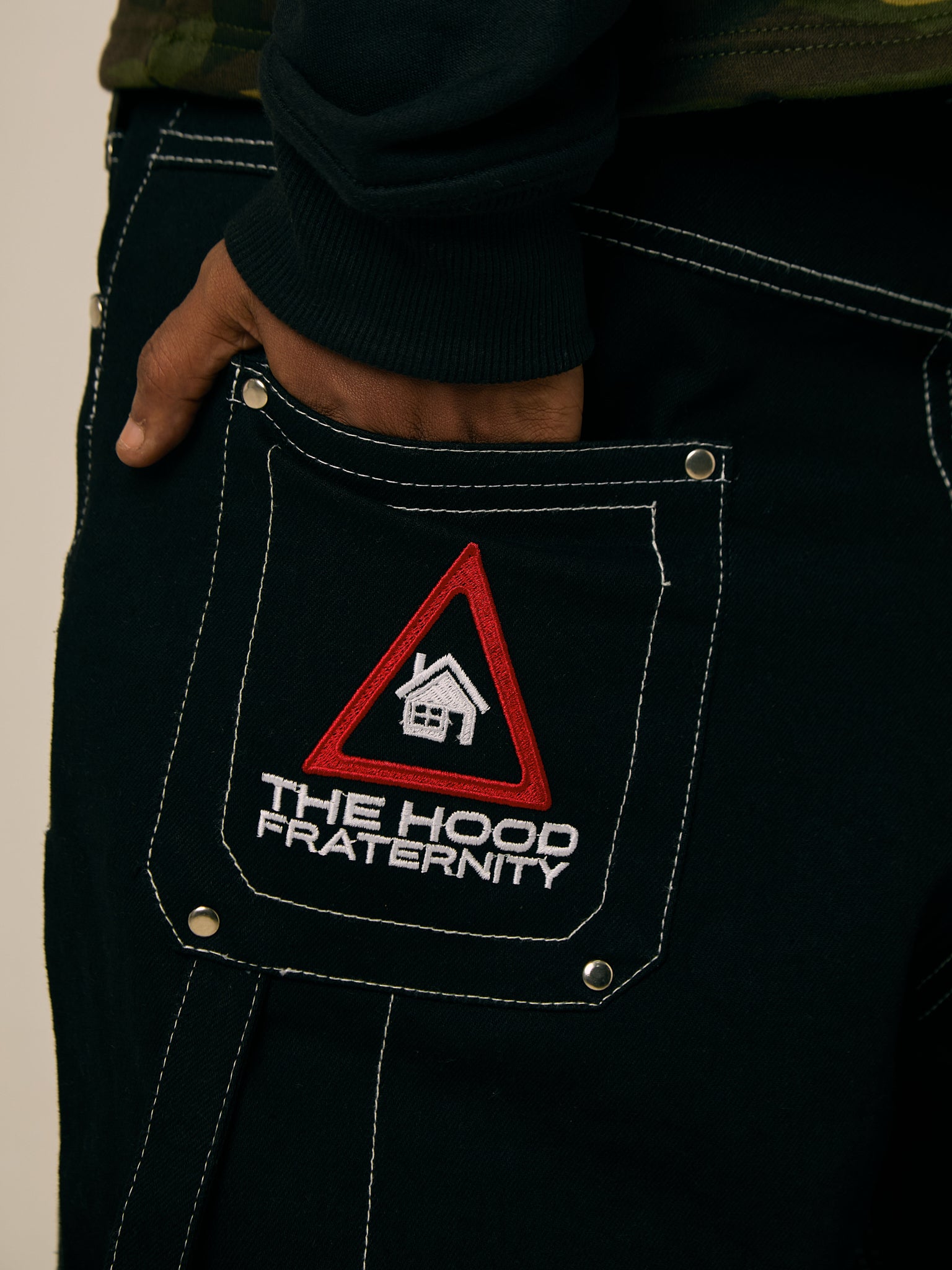 THF WIDE LOGO DENIM SHORTS
